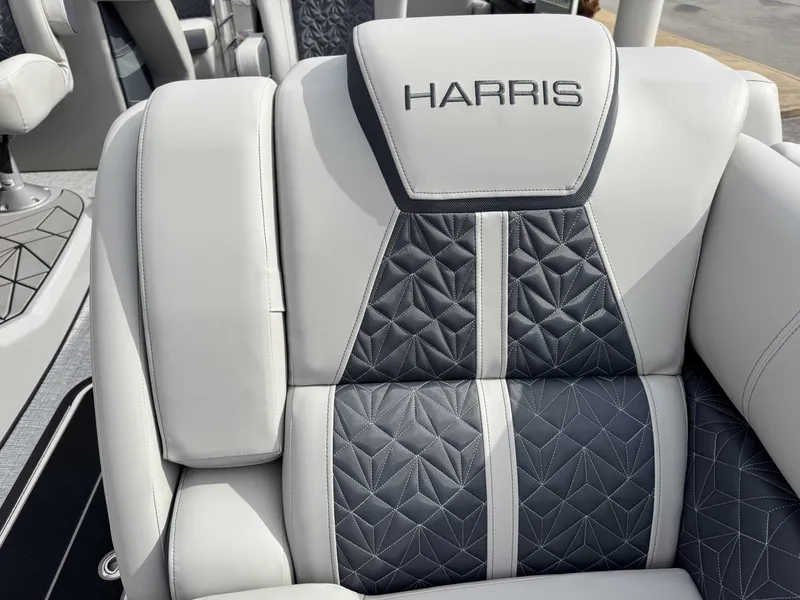 Slide: The Image of Luxurious seating of Harris Grand Mariner 230, 2025 model. - 36