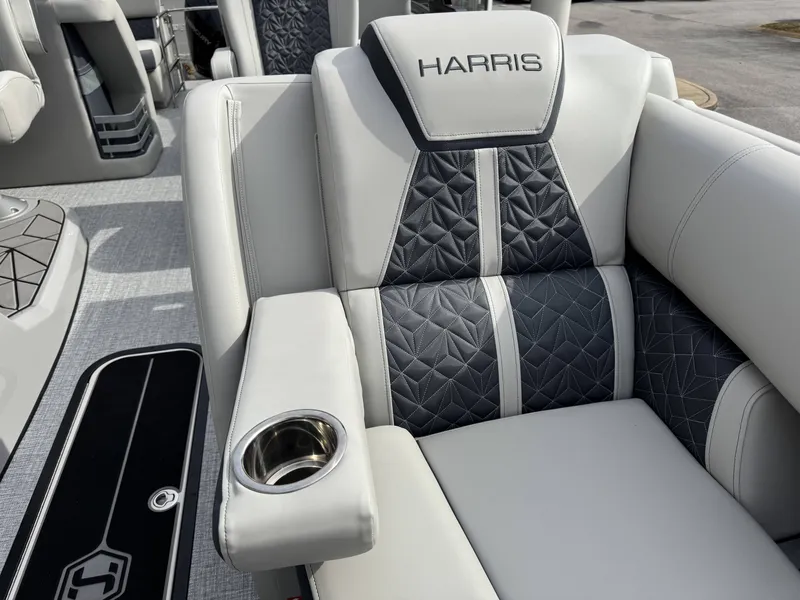 Slide: The Image of Luxurious seating in Harris Grand Mariner 230 boat, model 2025. - 37
