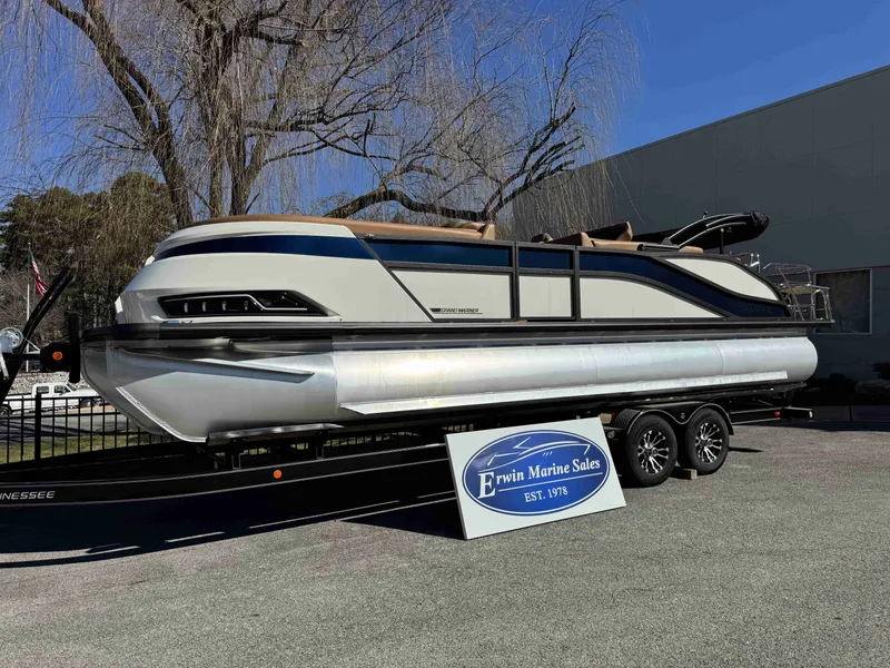 Slide: The Image of 2025 Harris Grand Mariner 250 pontoon boat at Erwin Marine Sales. - 7