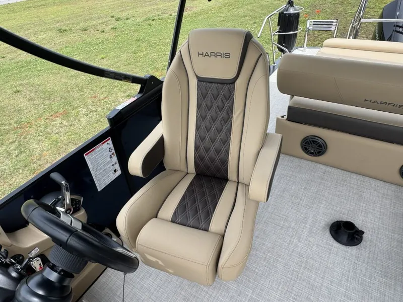 Slide: The Image of Harris SUN 210 boat seat, luxurious design, 2025 model. - 26