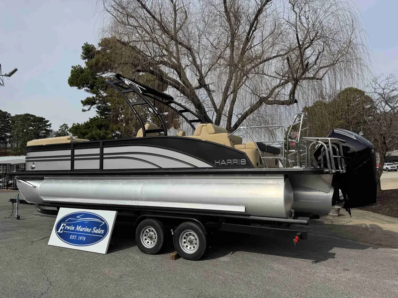 Slide: The Image of 2025 Harris SUN 250 SPORT pontoon boat on trailer at Erwin Marine Sales. - 25