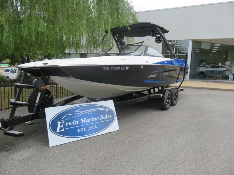 The Image of 2015 Malibu Wakesetter 24 MXZ boat at Erwin Marine Sales. - 1