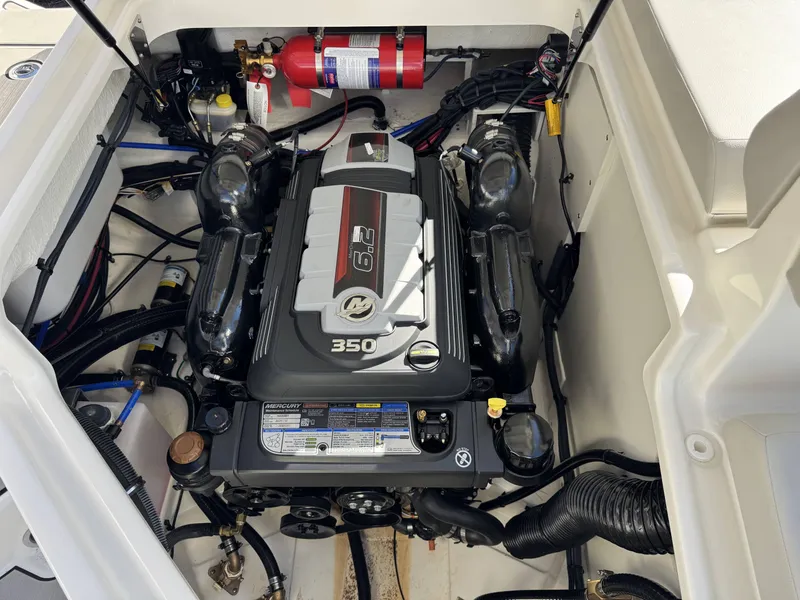 Slide: The Image of Engine compartment of 2025 Sea Ray SDX270 SURF with 350 HP engine. - 33