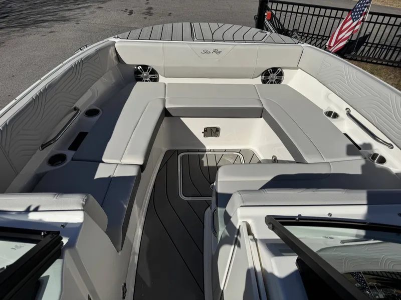 Slide: The Image of Interior of 2025 Sea Ray SDX270 SURF with gray upholstery. - 5