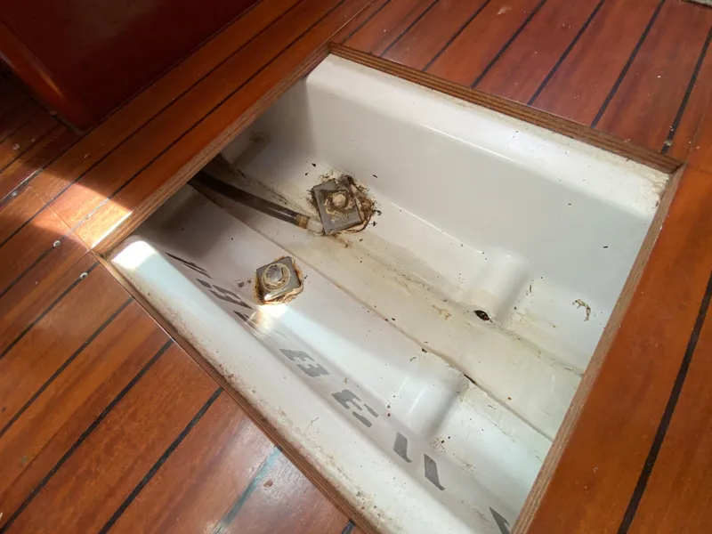 Slide: The Image of Beneteau 423 2003 - 69