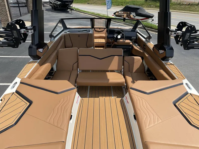 Slide: The Image of Nautique G23 2026 - 51