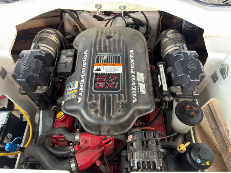 Slide: The Image of Volvo Penta 5.7 GXI engine in a 2008 Four Winns H210 boat. - 16