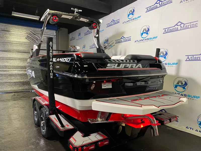 Slide: The Image of 2021 Supra SL 400 boat in Atlanta Marine showroom. - 4