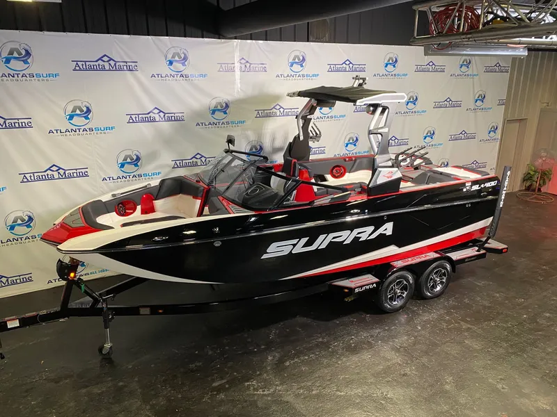 Slide: The Image of 2021 Supra SL 400 boat at Atlanta Marine. - 8