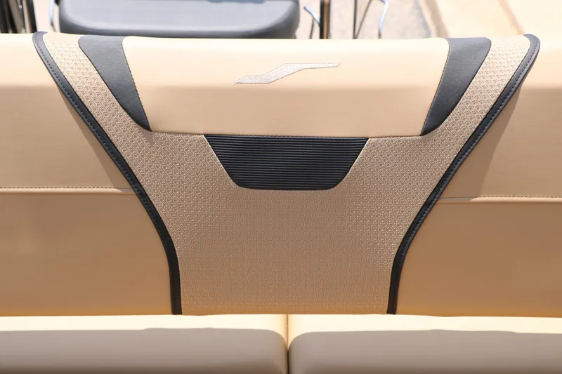 Slide: The Image of Close-up of Evotti 725 CS Arch Tri Toon seat, 2026 model. - 42