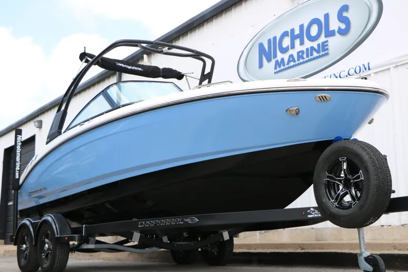 Slide: The Image of 2026 Chaparral 21 SSi boat at Nichols Marine. - 8