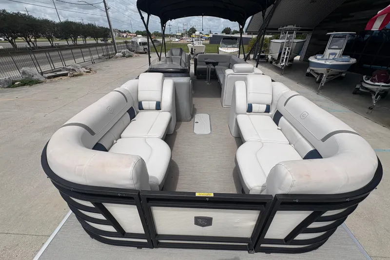 Slide: The Image of Godfrey Aqua Patio 2019 - 11