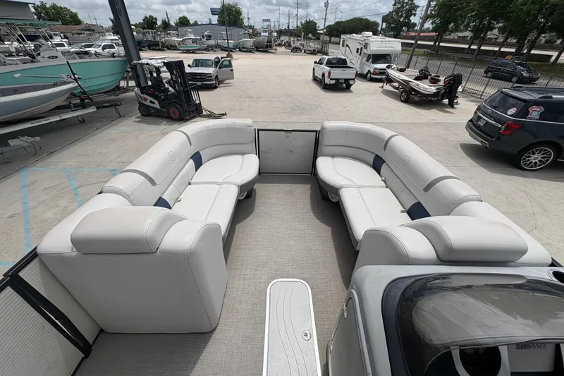 Slide: The Image of Godfrey Aqua Patio 2019 - 14