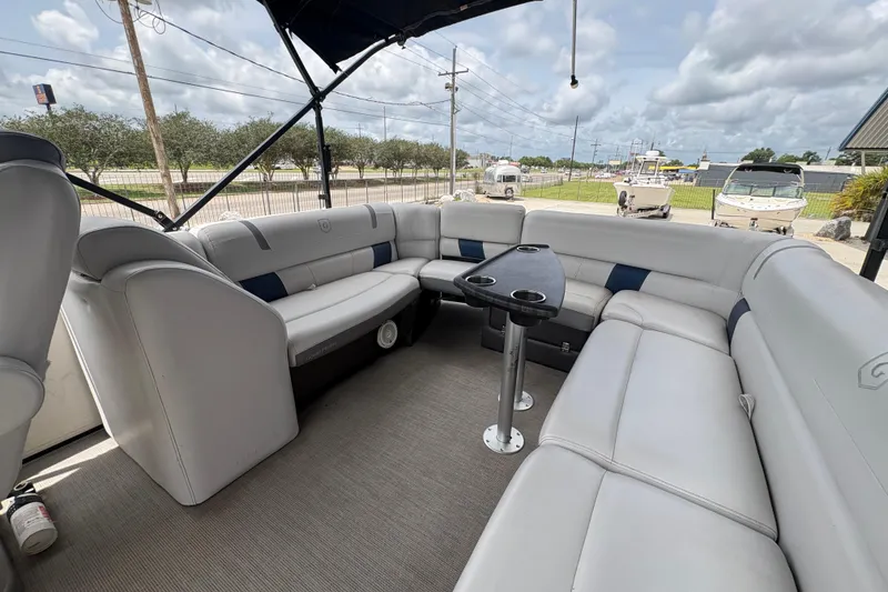 Slide: The Image of Godfrey Aqua Patio 2019 - 17