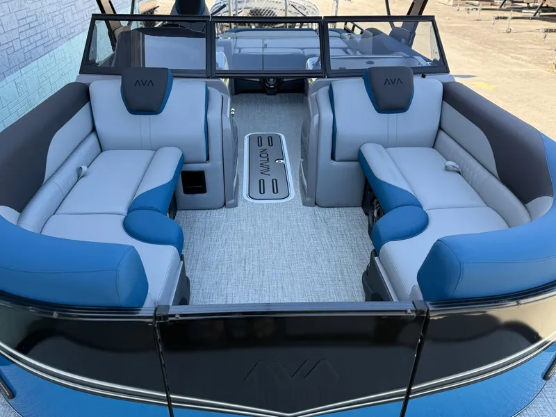 Slide: The Image of Interior of Avalon 2385 LSZ VRB Windshield 2026 with blue and gray seating. - 7