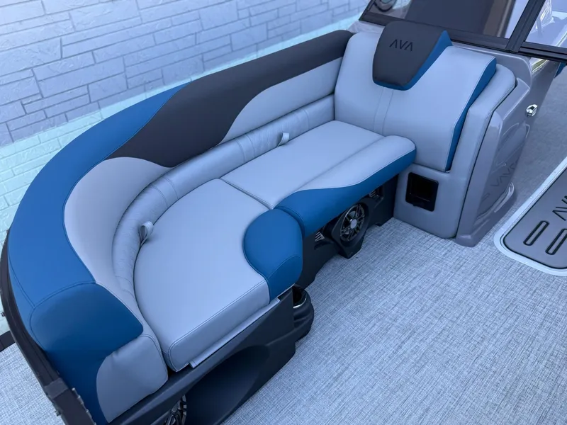 Slide: The Image of Luxurious seating in the 2026 Avalon 2385 LSZ VRB. - 9