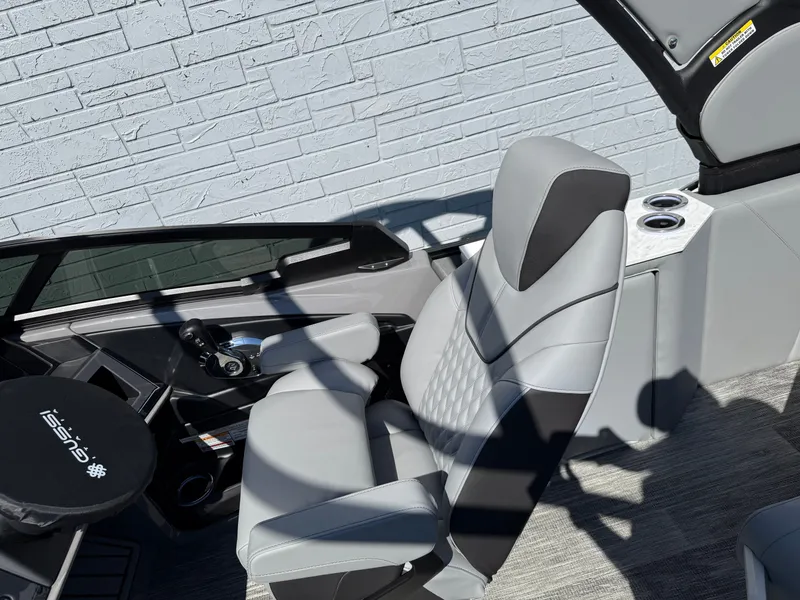 Slide: The Image of Interior of Avalon 2585 Excalibur 2026 with gray leather seats. - 6