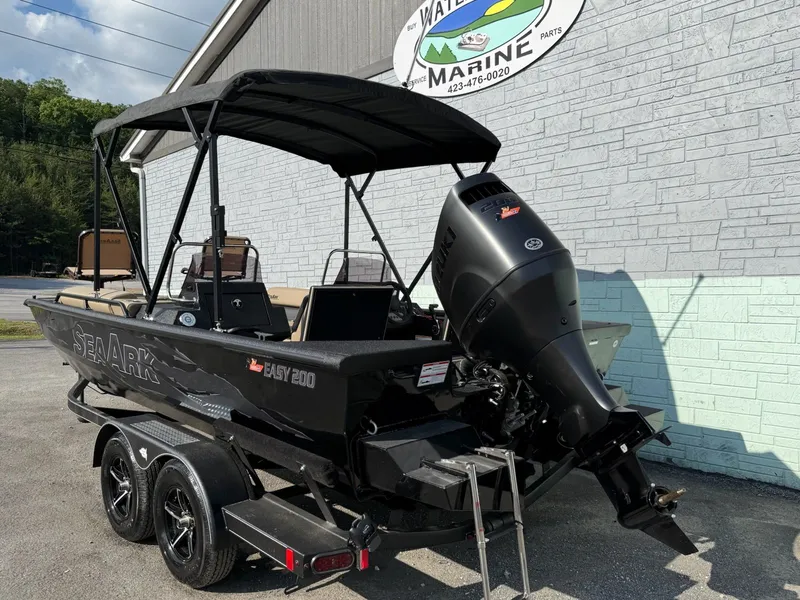 Slide: The Image of 2026 SeaArk Easy 200 boat with Suzuki outboard motor. - 4