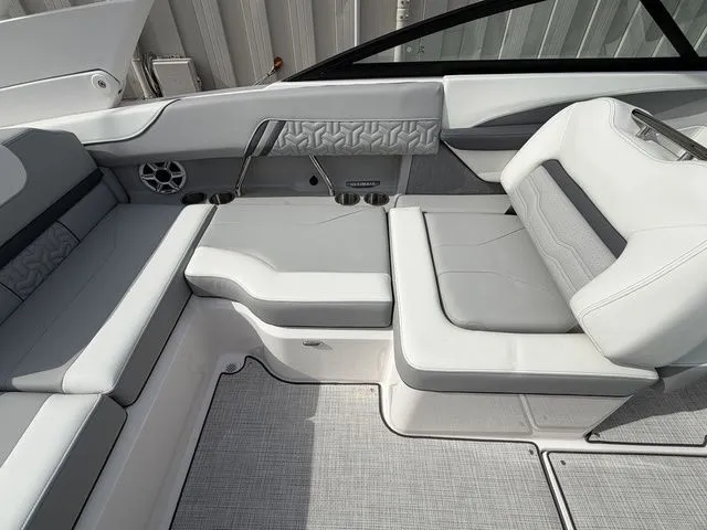 Slide: The Image of Regal LS2 2026 - 16