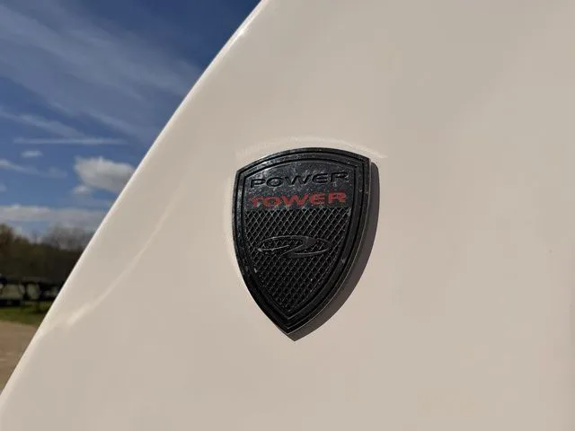 Slide: The Image of Regal 2300 Bowrider 2015 - 12