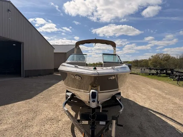 Slide: The Image of Regal 2300 Bowrider 2015 - 2