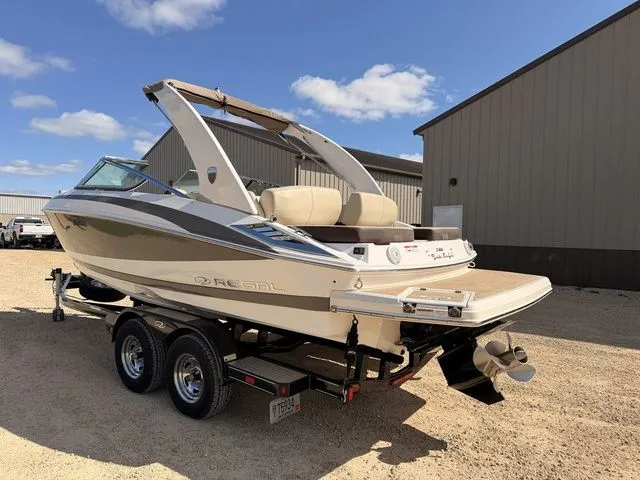 Slide: The Image of Regal 2300 Bowrider 2015 - 5