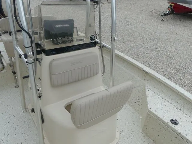 Slide: The Image of Xpress Hyper-Lift® Bay H20B 2016 - 18