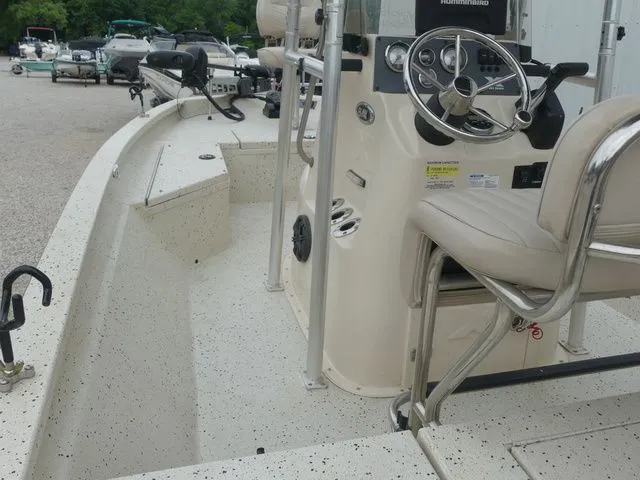 Slide: The Image of Xpress Hyper-Lift® Bay H20B 2016 - 32