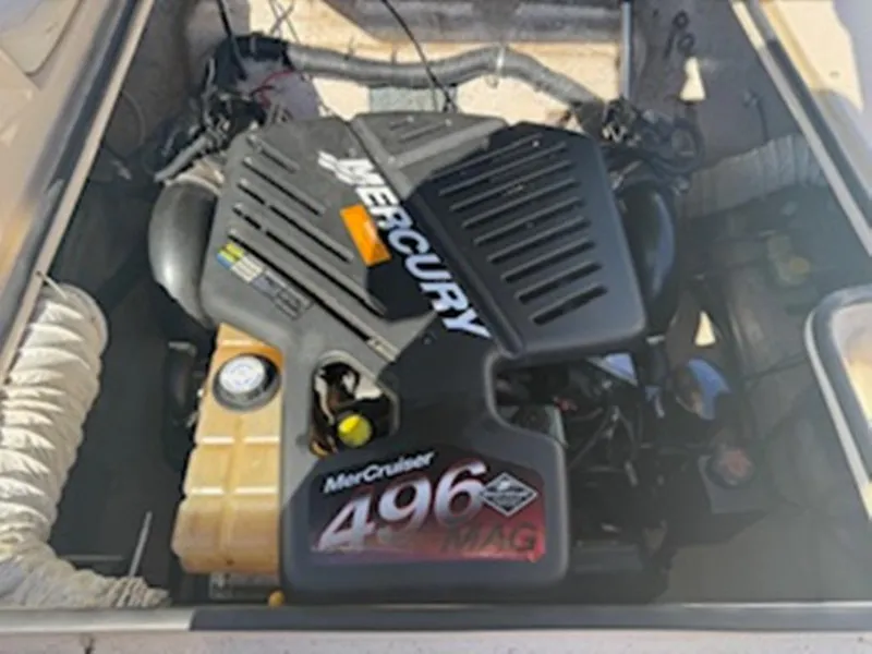 Slide: The Image of Engine compartment of a 2003 Rinker 282 Captiva Cuddy with MerCruiser 496 MAG. - 21