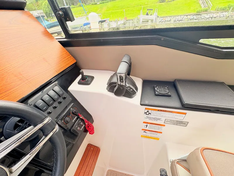 Slide: The Image of Cutwater 288 Coupe 2022 - 23