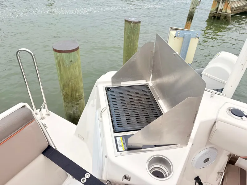 Slide: The Image of Cutwater 288 Coupe 2022 - 8