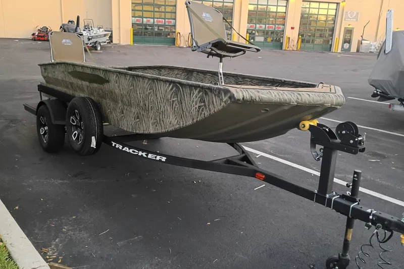 Slide: The Image of Tracker Grizzly 1650 T Prairie Wings Edition 2026 - 6