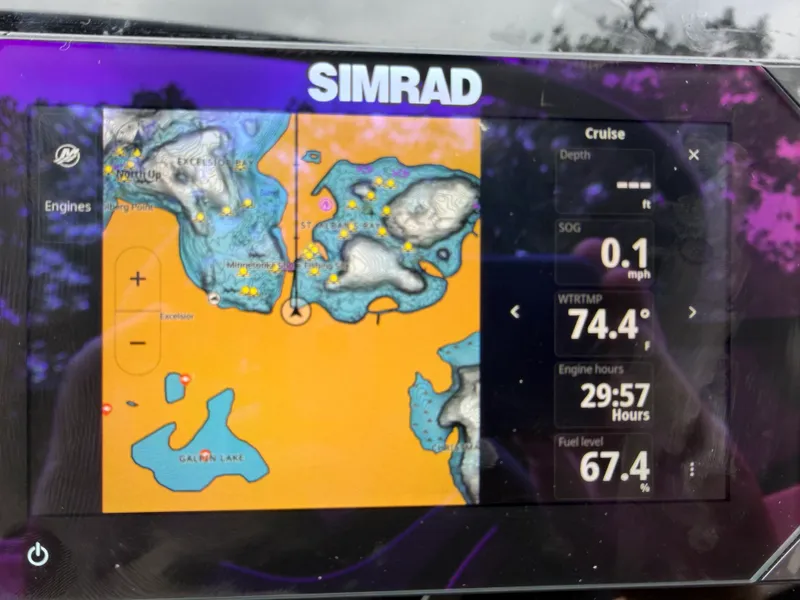 Slide: The Image of Sea Ray 21 SPX 2025 - 15