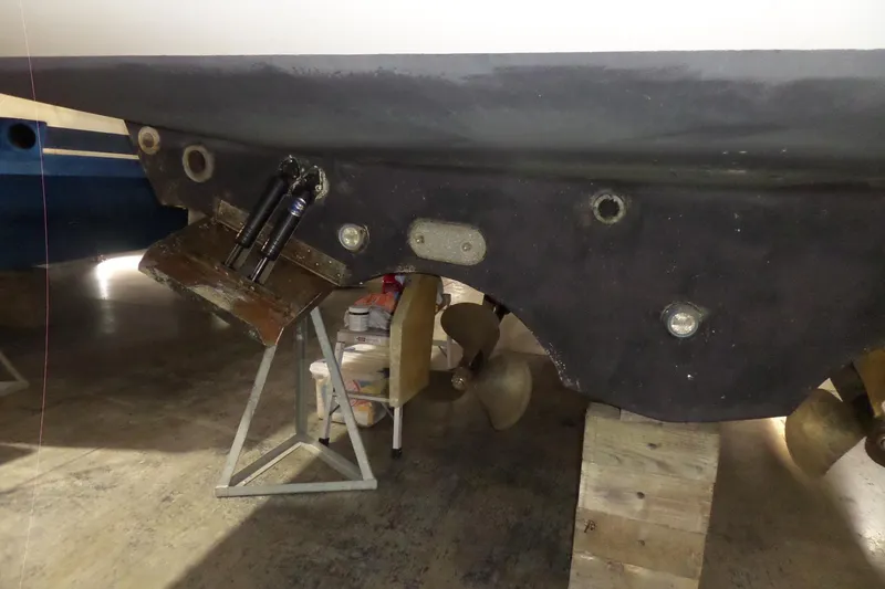 Slide: The Image of 2006 Tiara Yachts 3600 Sovran hull and propeller detail in dry dock. - 59