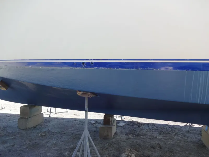 Slide: The Image of Hatteras 43 1987 - 87