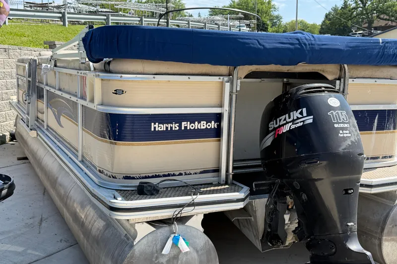 Slide: The Image of Harris Classic 204 2004 - 12