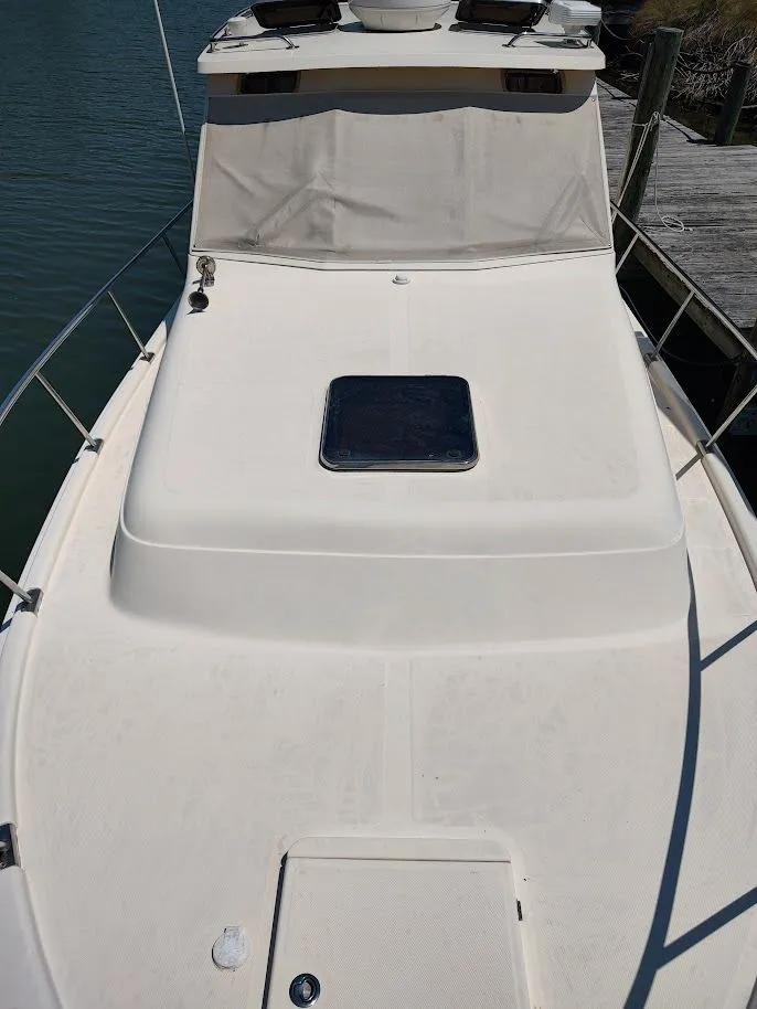 Slide: The Image of Mainship Pilot 30-II Sedan 2005 - 18