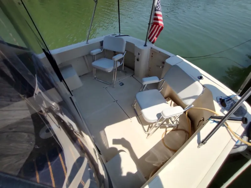 Slide: The Image of Mainship Pilot 30-II Sedan 2005 - 22