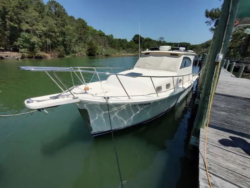 Slide: The Image of Mainship Pilot 30-II Sedan 2005 - 5