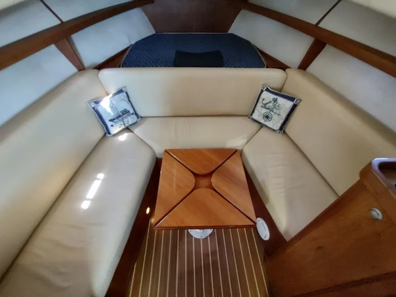 Slide: The Image of Mainship Pilot 30-II Sedan 2005 - 53