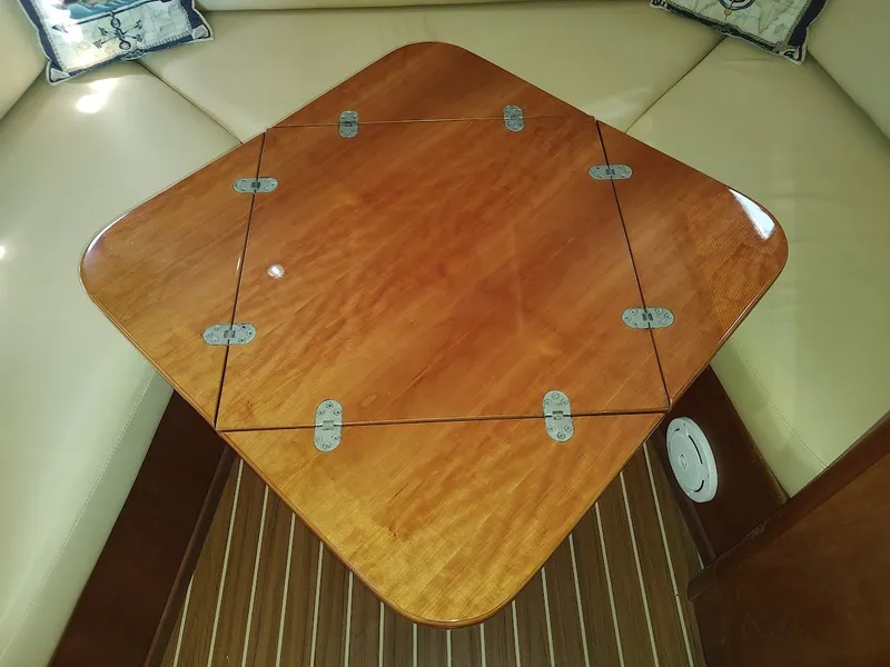 Slide: The Image of Mainship Pilot 30-II Sedan 2005 - 69