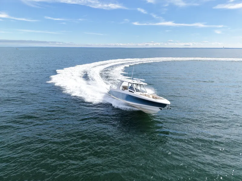 Slide: The Image of Boston Whaler 350 Realm 2027 - 5