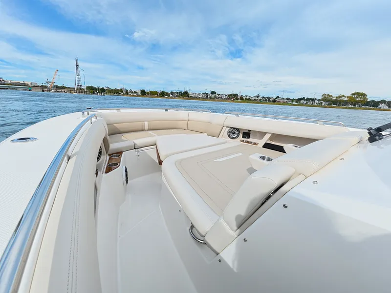 Slide: The Image of Boston Whaler 350 Realm 2027 - 27