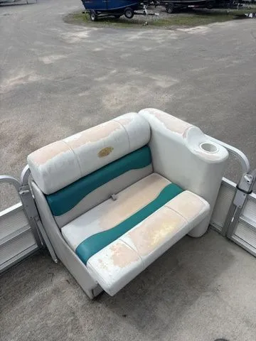 Slide: The Image of Smoker Craft 16' Pontoon 2004 - 9