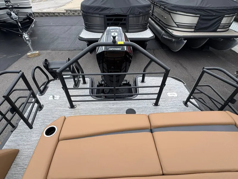 Slide: The Image of 2026 Starcraft SLS-5 Q DH pontoon boat with motor view. - 4