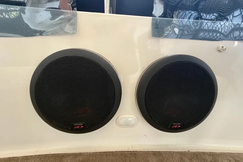Slide: The Image of Speakers on a 2000 Carver 396 Motor Yacht, featuring Alpine audio system. - 13