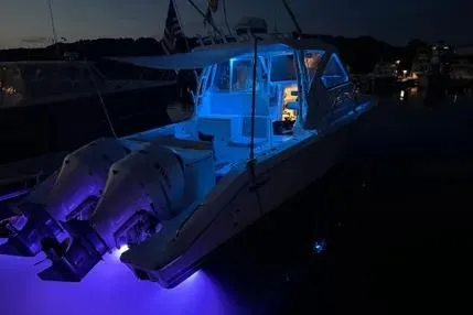 Slide: The Image of Pursuit OS 325 Offshore 2020 - 15