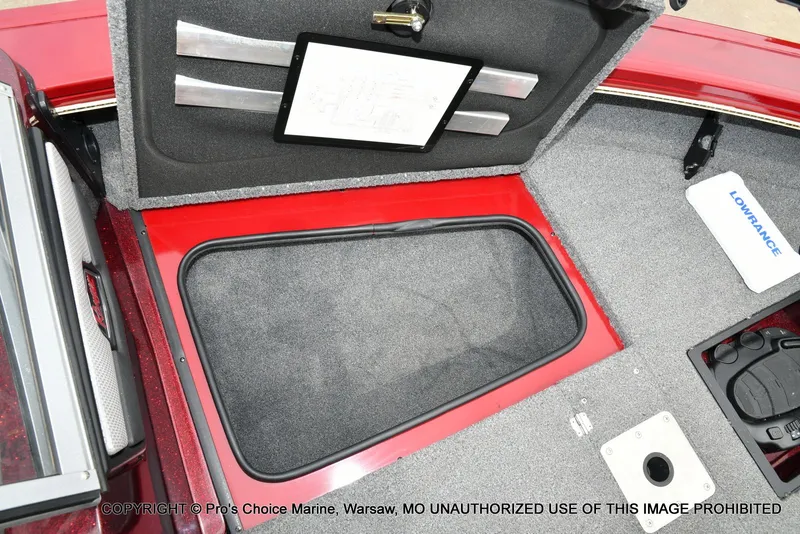 Slide: The Image of Ranger VX1888 WT w/225 Pro-XS & 9.9 Kicker 2021 - 51