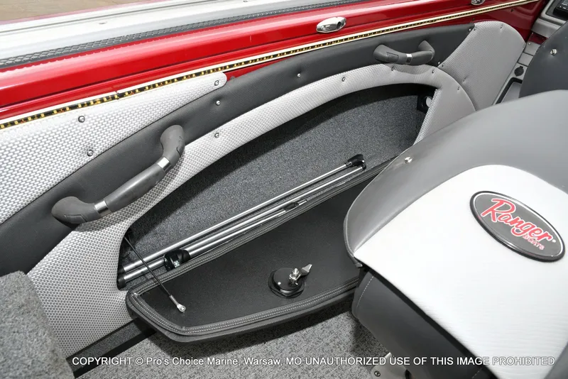 Slide: The Image of Ranger VX1888 WT w/225 Pro-XS & 9.9 Kicker 2021 - 68