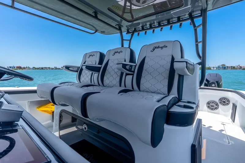 Slide: The Image of Yellowfin 42 Offshore 2024 - 20